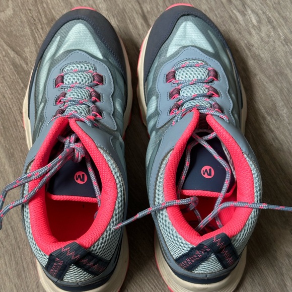 Merrell Women's Moab Speed Mid Waterproof Blue & Coral Hiking Sneaker - Size 7 - Picture 2 of 9
